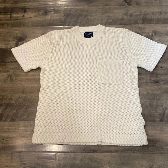 Abercrombie & Fitch Tops - Abercrombie & Fitch Knit Pocket Sweater Medium